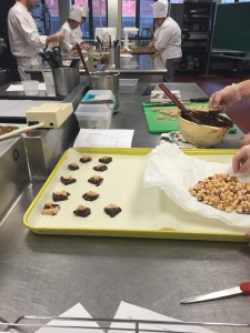 Dipping the cocoa nib brittle