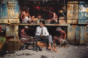 006-steve-mccurry-theredlist