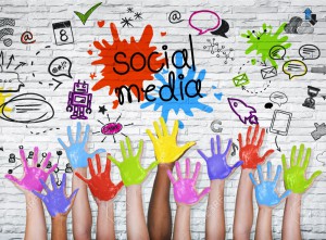 Hands Up for social Media