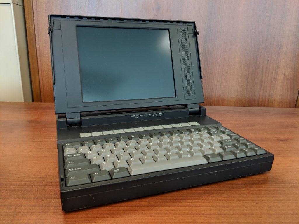 Sanyo Laptop 1