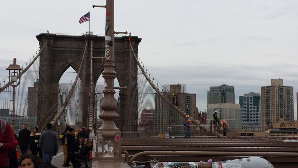 Workers and walkers on the Brooklyn Bridge, November 2014