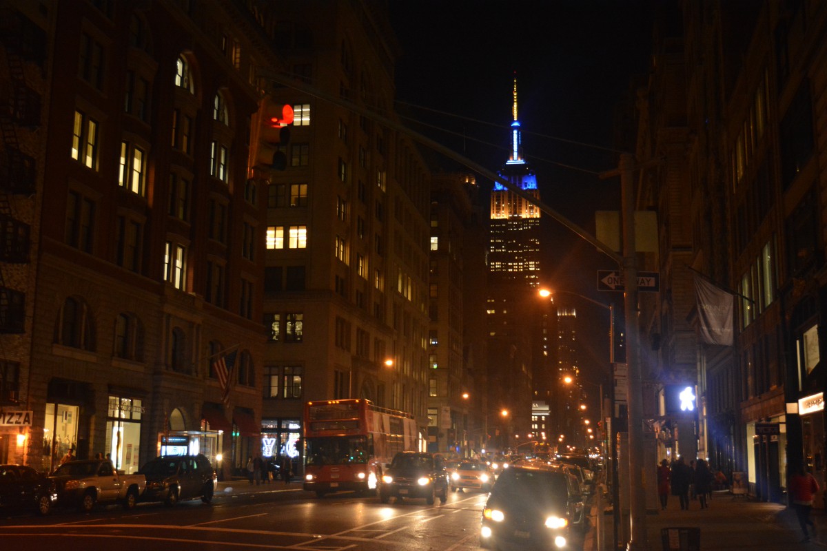 the Empire State building from several blocks away