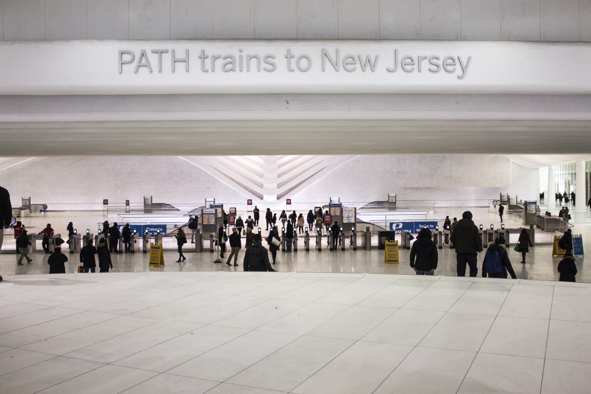 the entrance to PATH trains to new Jersey