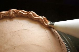 piping chocolate frosting