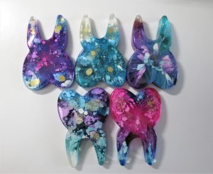 Tooth shaped Resin Art